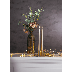 LED Vela Cónica Flamme Metal 28cm Oro De Star Trading - Pack de 2 velas de pl&aacute;stico de estilo antiguo con acabado dorado brillante y una altura de 28 cm.