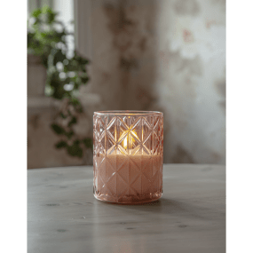 LED Vela Flamme Romb Rosa De Star Trading - Cuenta con temporizador (6 horas encendida, 18 horas apagada) y, en modo temporizador, ilumina durante aproximadamente 30 d&iacute;as con una hermosa y realista llama de luz blanca c&aacute;lida.