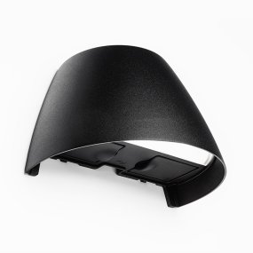 Aplique de pared OUT-02-U con enchufe Negro De Plejd - Gracias a la bater&iacute;a de respaldo integrada, las funciones de temporizador permanecen activas incluso en caso de corte de electricidad.
