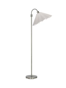 Amy Flex Plata lámpara de pie De PR Home - La hermosa pantalla está cosida a mano, pétalo a pétalo, con tela de algodón blanco y adornada con un borde decorativo que recuerda a una flor.