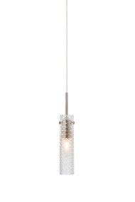 Vibia Ø5 Transparente lámpara de ventana De Markslöjd - La pantalla de cristal esmerilado se combina con una suspensi&oacute;n larga y estrecha en n&iacute;quel satinado, que realza el car&aacute;cter moderno y elegante de la l&aacute;mpara.