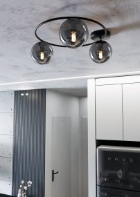 Sopra Ø47 Color humo plafón De Emibig Lighting - Las pantallas de cristal ahumado aportan luminosidad y distribuyen la luz de manera uniforme, contribuyendo a una iluminaci&oacute;n agradable y eficaz de la estancia.