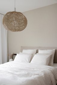 Missy Ø45 Naturaleza Lámpas de techo De Globen Lighting - Lámpara de techo decorativa con diseño de inspiración marroquí que crea sombras decorativas en la habitación.