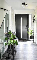 Bell Ø42 Negro plafón De Aneta Lighting - Techo realizado en metal lacado en negro con 3 cristales en color blanco opal sobre&aring; brazos fuertes.