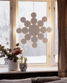 Shine Ø60 Blanco De By Rydéns - Crea un ambiente c&aacute;lido y acogedor que da la bienvenida a las visitas y crea recuerdos para toda la vida.