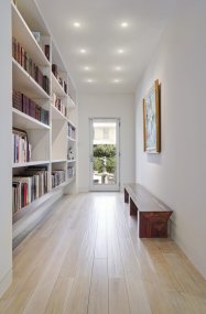 Spot Essential 3x2.6W GU10 acero cepillado De Ledvance - Con clase de protecci&oacute;n IP20, est&aacute;n destinados para uso interior y ofrecen una soluci&oacute;n elegante para la iluminaci&oacute;n general o la iluminaci&oacute;n de acento.