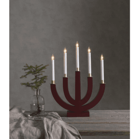 Eli ROJO De Star Trading - Candelabro de madera roja con cinco velas y decoración bañada en oro, es fácil de montar y crea un bonito ambiente navideño tanto en la ventana como en la habitación.