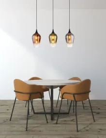 Lavus 83cm Negro Lámpas de techo De Globo Lighting - Lavus &auml;r en elegant taklampa med tre dekorativa glaskupor i koppar-, guld- och kromfinish, vilket ger lampan en modern och stilfull karakt&auml;r.