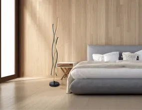 Geronimo Negro lámpara de pie De Globo Lighting - Den praktiska fotstr&ouml;mbrytaren p&aring; sladden g&ouml;r det enkelt att t&auml;nda och sl&auml;cka lampan, och den gener&ouml;sa kabell&auml;ngden p&aring; 180cm ger flexibilitet vid placering.