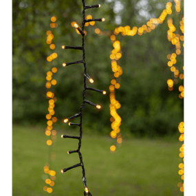 Guirnalda De Luces Golden Warm White 25m Negro De Star Trading - El bucle tiene una longitud de unos 25 metros y la distancia entre las luces es de 7 cm.