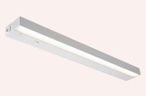 Jenny 58cm Blanco De Llitt - Jenny es una l&aacute;mpara de mesa lineal con interruptor, regulable mediante un regulador de intensidad de pared o encendi&eacute;ndose y apag&aacute;ndose con un interruptor integrado.