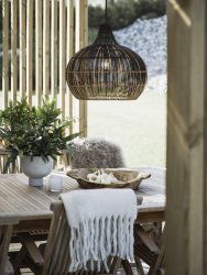 Martha Ø38 Naturaleza Lámpas de techo De PR Home - Viene con soporte de cable E27 negro, 1,2 m con copa de techo.