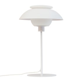 Opus 48cm Blanco mate lámpara de mesa De Dyberg Larsen - La varilla de metal blanco y la base plana, junto con el sutil cable textil blanco, aportan estabilidad y un toque de sofisticación.
