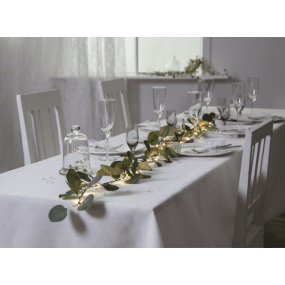 Guirnalda Eucalyptus Verde De Star Trading - Preciosa guirnalda decorativa de hojas de eucalipto verde, de 180 cm de largo, con 20 luces de color blanco c&aacute;lido.