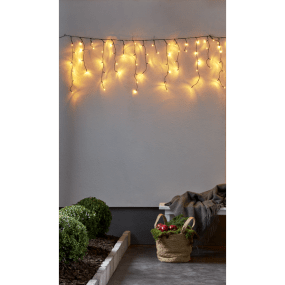 Guirnalda De Luces En Forma De Carámbanos Golden Warm White 6m Negro De Star Trading - Cadena de carámbanos con 240 luces LED con un hermoso brillo dorado.