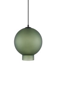 Bams Ø25 Verde Lámpas de techo De Globen Lighting - La l&aacute;mpara colgante Bams, con su forma moderna y su hermoso vidrio esmerilado, aporta una luz suave y sutil a tu interior.