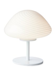 Mini Mush 17cm Blanco lámpara de mesa De Halo Design - La exclusiva pantalla en forma de onda proporciona una distribución de luz suave y agradable y es perfecta para crear un ambiente acogedor en cualquier habitación.