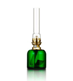 Kungsholmen Verde oscuro De Karlskrona lampfabrik - La l&aacute;mpara del conductor del tren, como se llamaba originalmente, es una peque&ntilde;a l&aacute;mpara de repuesto para la cabina del conductor del tren, que ahora est&aacute; disponible en tres tama&ntilde;os y varios colores y se ha convertido en uno de nuestros cl&aacute;sicos m&aacute;s populares.