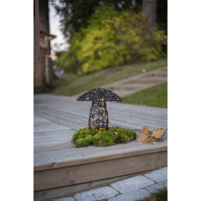 Otto 26cm Negro De Star Trading - Equipada con 50 peque&ntilde;os LED que emiten una luz blanca c&aacute;lida, Otto funciona con 3 pilas AA (no incluidas) y cuenta con una pr&aacute;ctica funci&oacute;n de temporizador (6 horas encendida, 18 horas apagada, repetici&oacute;n).