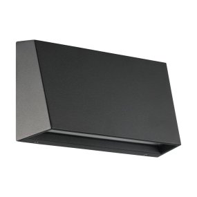 Spongano Negro lámpara de exterior De Eglo - Esta lámpara de pared tiene una carcasa cuadrada de aluminio en color negro y una pantalla de plástico transparente.