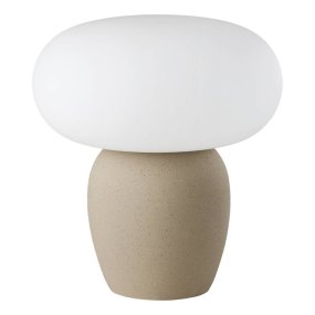 Cahuama 30cm Marrón claro De Eglo - Esta elegante l&aacute;mpara de mesa combina una base de cer&aacute;mica marr&oacute;n claro con una pantalla blanca suavemente redondeada, creando una sensaci&oacute;n armoniosa y discreta.