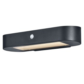 Oval Sensor 3000K Gris oscuro lámpara solar De Osram - El sensor de movimiento PIR incorporado y el sensor de luz diurna encienden autom&aacute;ticamente la l&aacute;mpara cuando se detecta movimiento en la oscuridad, lo que garantiza la seguridad y la eficiencia energ&eacute;tica.