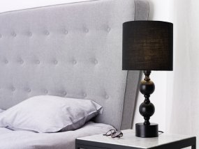 Pompa 46cm Negro lámpara de mesa De Cottex - La lámpara de mesa Pompa realizada en metal y textil es una lámpara elegante y llamativa que aporta un toque sofisticado a cualquier estancia.