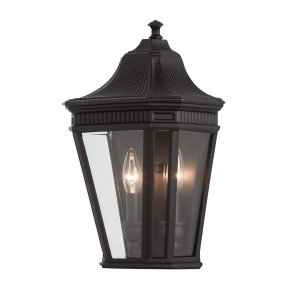 Cotswold Lane Negro lámpara de exterior De Elstead Lighting - La lámpara de pared Cotswold tiene un diseño clásico que recuerda a las antiguas linternas de gas, con detalles que recuerdan a las molduras arquitectónicas.