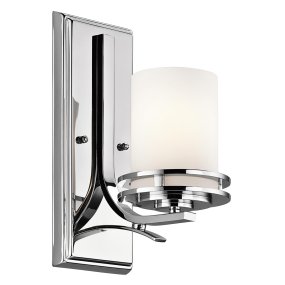 Hendrik 30cm Cromo pulido lámpara de baño De Elstead Lighting - Con su superficie de cromo pulido y su elegante pantalla de cristal opalino, deja una impresión elegante y sofisticada.