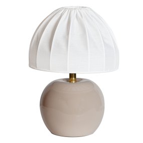 Peach 27cm Beige lámpara de mesa De Cottex - La pantalla de tela blanca con su elegante dise&ntilde;o plisado contrasta maravillosamente con la base de tonos tierra y proporciona una luz suave y agradable.
