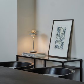 Picasso 35cm Azul hielo lámpara de mesa De Belid - La familia Picasso se compone de l&aacute;mparas colgantes, de mesa y de pie.