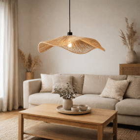 Rocca Ø70 Naturaleza Lámpas de techo De Nordic Lighting - La pantalla est&aacute; envuelta en cuerda de yute natural, lo que le confiere un aspecto ligero y vibrante.