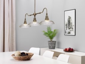 Snooker 107cm Antigüedad Lámpas de techo De Cottex - La l&aacute;mpara de techo Snooker, fabricada en metal con lat&oacute;n antiguo y cristal transparente con estructura acanalada, es una l&aacute;mpara elegante y con estilo que realza la atm&oacute;sfera de cualquier estancia.