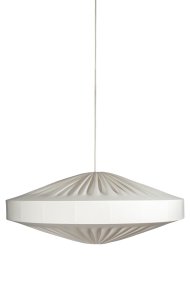 Alba Pantalla S/Colgante Ø78 Blanco Lámpas de techo De Alde & Lind - Alba es una pantalla de lámpara suave y decorativa con estructura metálica y tejido de punto elástico blanco.