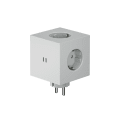 Square 2 Socket extender with 30W Dual USBC Gris De Avolt - Extensión de enchufe de Avolt con un diseño elegante, un cubo de plástico reciclado y una placa magnética en la parte inferior para colgar en la pared.