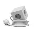 Square 1 with 30W Dual USBC & Magnetic base, 1.8m Gris De Avolt - Regleta de enchufes de diseño elegante de Avolt con un cable largo de PVC, un cubo de plástico reciclado y una placa magnética en la parte inferior para colgar en la pared.