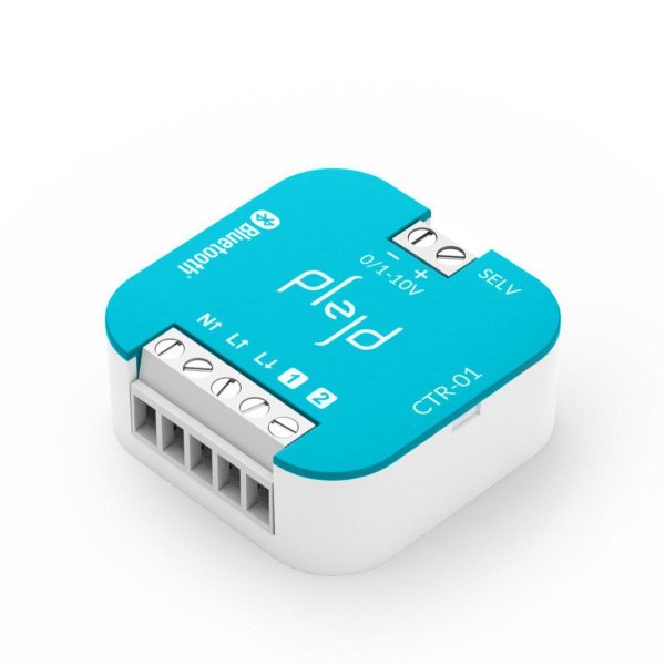 Controller Bluetooth CTR-01 De Plejd - La instalaci&oacute;n se realiza mediante la aplicaci&oacute;n Plejd, que se conecta directamente al regulador por Bluetooth&reg; y ofrece f&aacute;cilmente todas las opciones de configuraci&oacute;n, incluyendo la selecci&oacute;n de la carga (0-10 V sin conmutaci&oacute;n por rel&eacute;, 1-10 V con conmutaci&oacute;n por rel&eacute; o funci&oacute;n de rel&eacute;) y otros ajustes como la tensi&oacute;n m&iacute;nima, el nivel de arranque y la velocidad de regulaci&oacute;n.