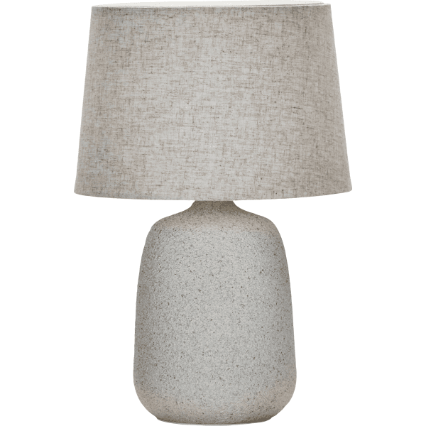 Tana 46cm Blanquecino lámpara de mesa De House Doctor - Deje que los colores brillantes y modernos en la sala de estar sean el centro de atención o haga de la lámpara un elemento bienvenido en un interior dominado por el beige, la crema y la arena.