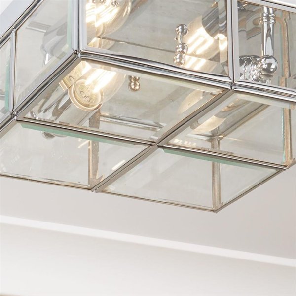 Pisa 25cm Cromo plafón De Searchlight - Los paneles cuadrados de cromo pulido y vidrio transparente crean un emocionante juego de luz y un dise&ntilde;o interesante que llama la atenci&oacute;n sin dominar la habitaci&oacute;n.