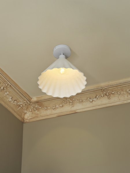 Pulp Ø30 Blanco plafón De Ledvance - La pantalla de papel decorativa garantiza una agradable distribuci&oacute;n de la luz en la habitaci&oacute;n.