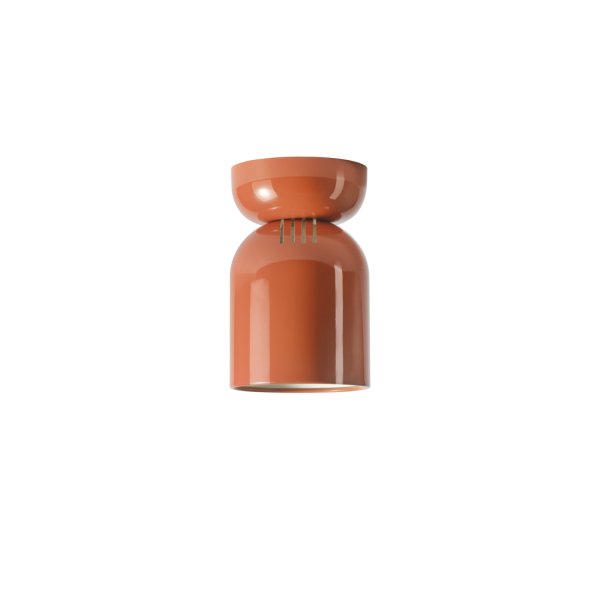 Imagen ampliada de Lennon Ø13 Naranja plafón De CO Bankeryd - Con un di&aacute;metro de tan solo 13 cm, Lennon es ideal para habitaciones peque&ntilde;as o cualquier lugar donde se desee una iluminaci&oacute;n de techo sutil, como el pasillo, el dormitorio o la cocina.