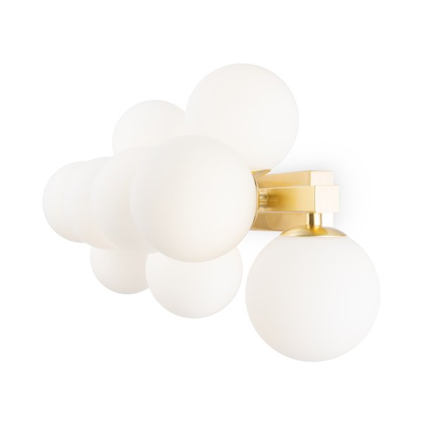 Dallas 65cm Oro lámpara de pared De Maytoni - La sofisticada estructura de metal, combinada con los globos de vidrio opalino blanco, la convierte en un verdadero punto de atracción, ideal para espacios amplios como salas de estar o comedores.