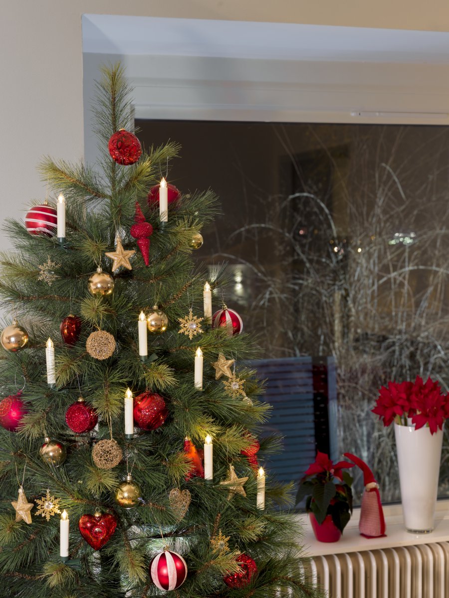 Luces para árbol de Navidad a pilas 10LED Blanco De Konstsmide - Este juego de luces navide&ntilde;as a pilas, con 10 luces, crea un ambiente festivo con su c&aacute;lido brillo amarillo.
