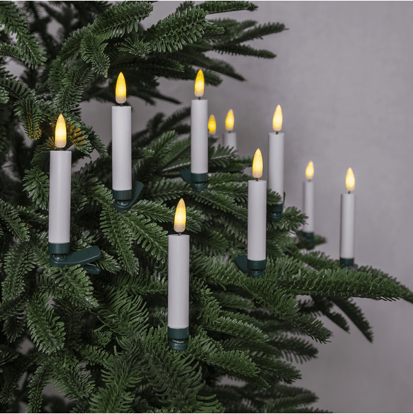 Flamme 10LED Verde De Star Trading - Con el control remoto incluido, puedes configurar f&aacute;cilmente cu&aacute;ndo encender las luces y controlar el temporizador (4 u 8 horas).