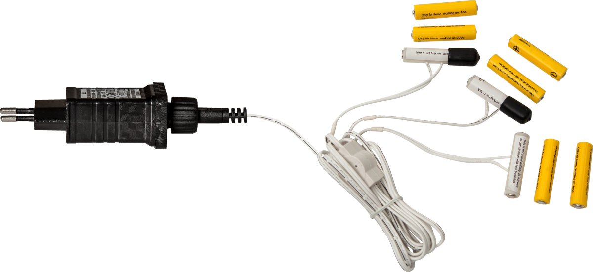 Eliminador De Batería 3 x AAA Blanco De Star Trading - Eliminador de pilas para 3 pilas AAA con 3 salidas.