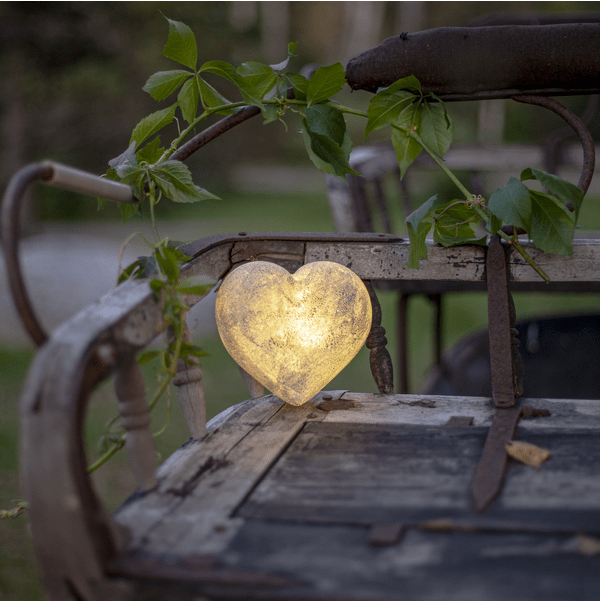 Memoria Gris De Star Trading - Precioso coraz&oacute;n de polystone con aspecto de piedra.