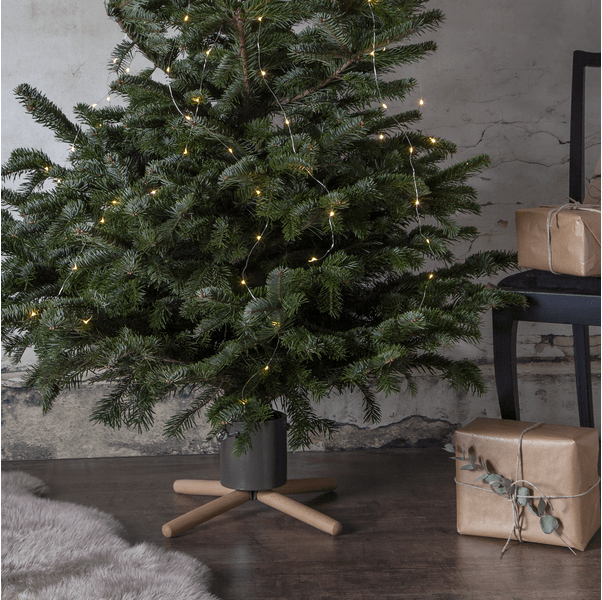 Base Para Árbol De Navidad Granig Marrón De Star Trading - Para abetos con un di&aacute;metro de tronco entre 3-11cm y una altura de hasta 220cm.