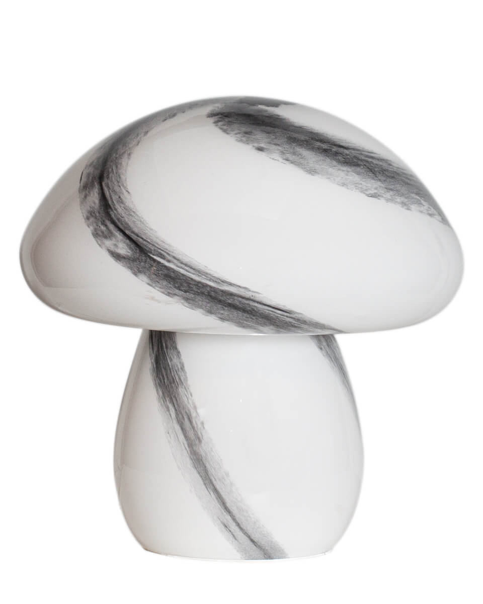 Mira Mushroom 30cm Blanco/negro lámpara de mesa De By Rydéns - La l&aacute;mpara no es solo una fuente de luz funcional, sino tambi&eacute;n un detalle art&iacute;stico que resalta su interior con su dise&ntilde;o inspirado en la naturaleza y su calidad artesanal.