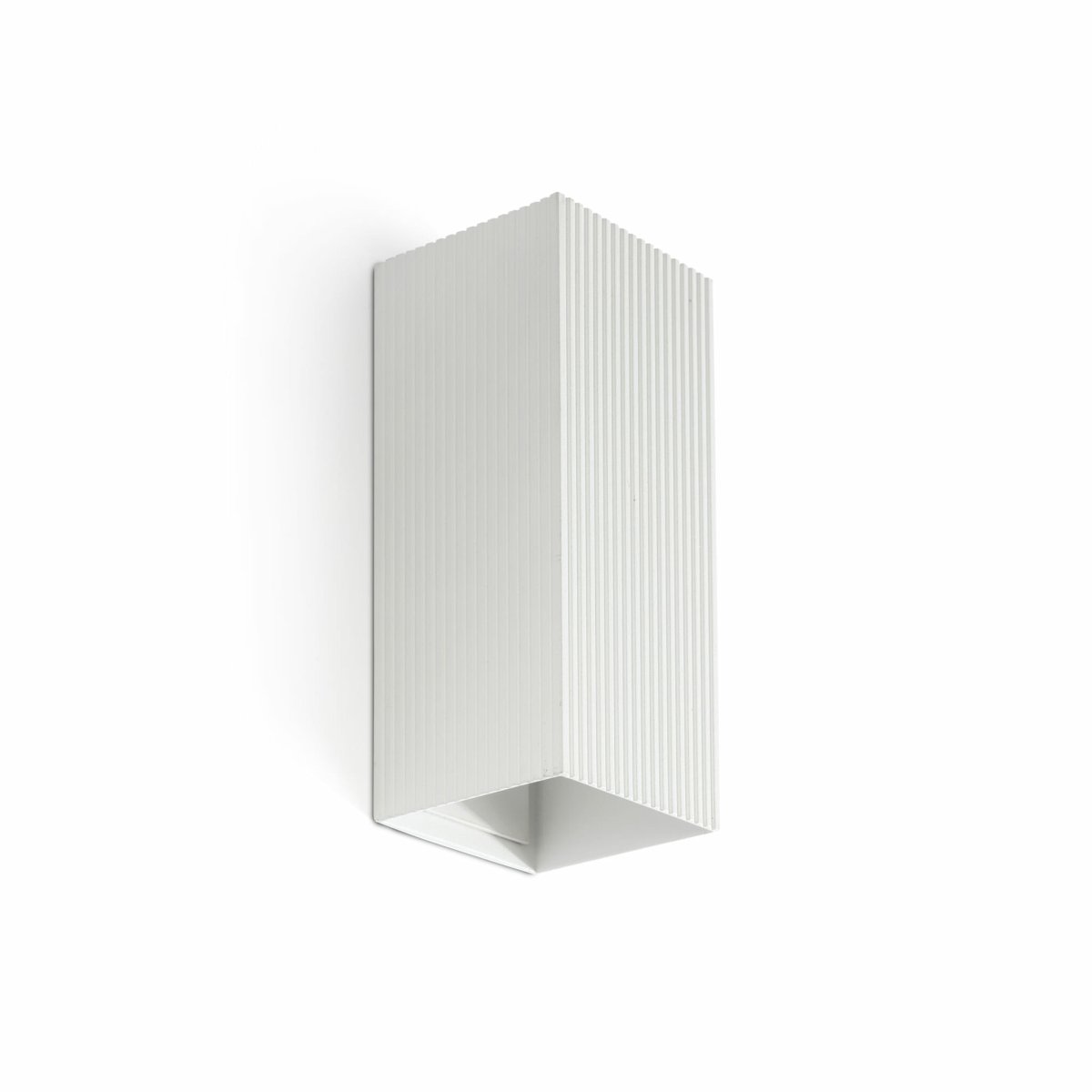 Lune 15cm Blanco lámpara de pared De Faro Barcelona - Combina una iluminaci&oacute;n funcional y eficiente con una superficie moderna y texturizada que crea dinamismo visual.