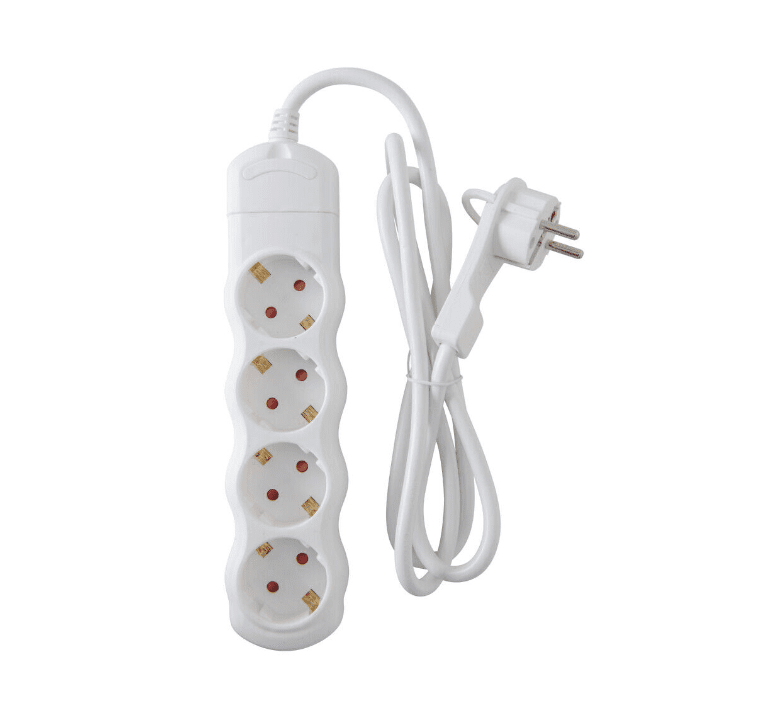 Regleta De 4 Tomas De Airam - Una excelente opci&oacute;n para colocar un enchufe de pared detr&aacute;s de un mueble.